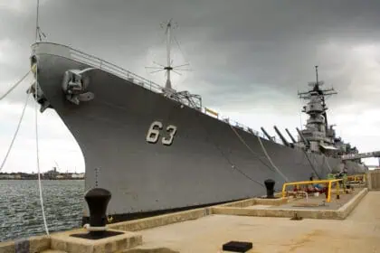 Missouri-2607 - Weather Missouri: Dangerous Heat Lingers As Veterans Get Hired