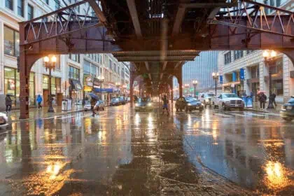 chicagoland rain-2507 - Weather Chaos in Illinois: Storms Slam Chicagoland