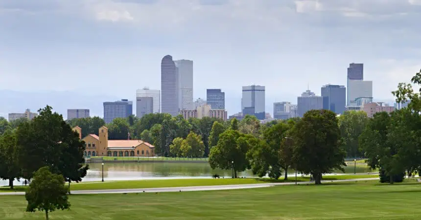 denver-storm-1207 - Weather alert Denver: Strong storms, hail and 65 mph winds