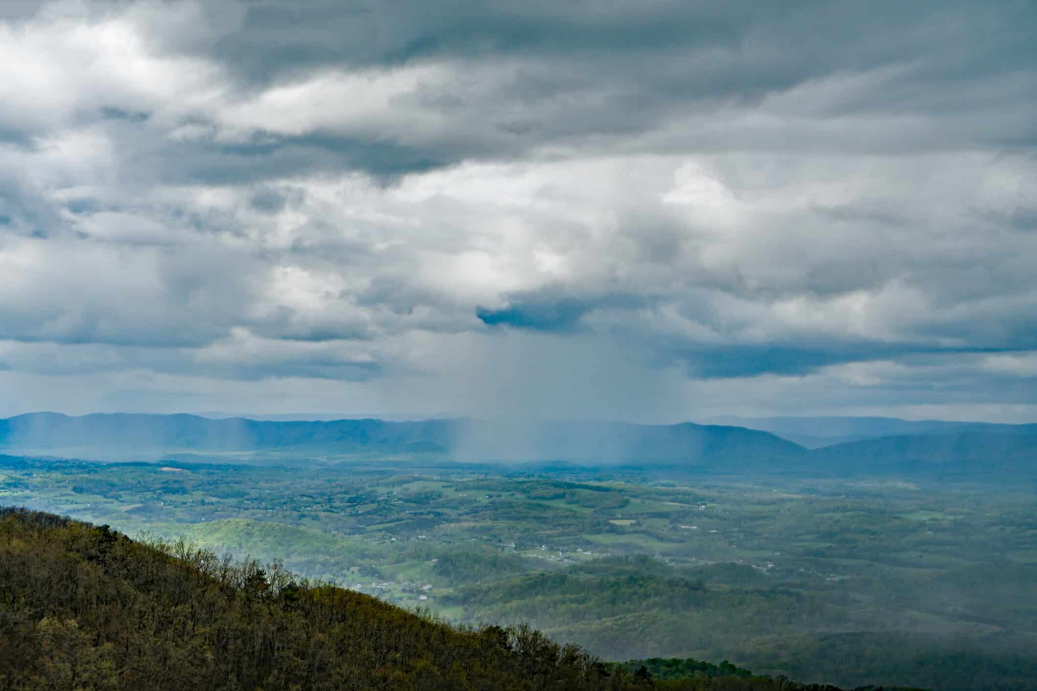 storm in virginia_0207 - Weather alert Spain: powerful hailstorm to hit multiple regions